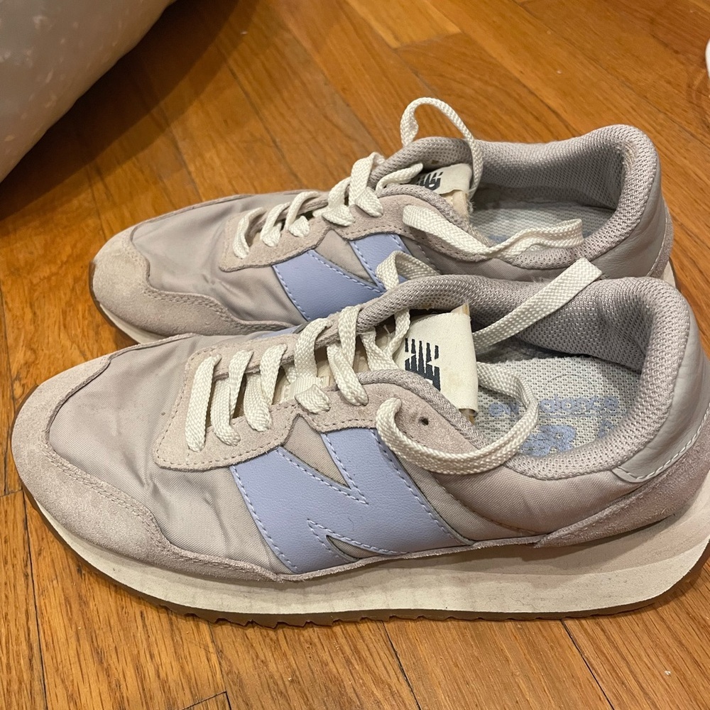 New Balance Women's Beige and Blue Sneakers